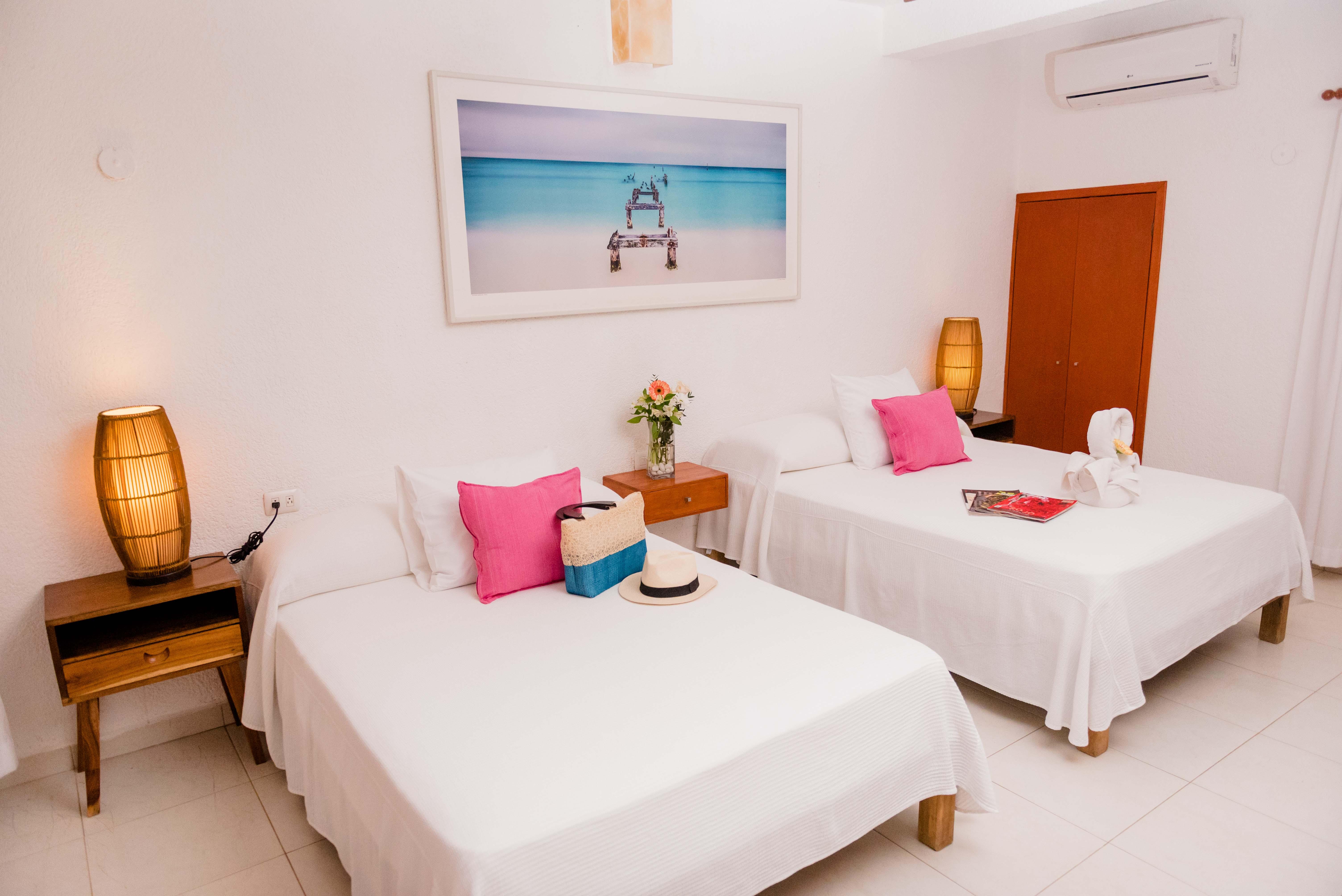Hotel Hulku Playa del Carmen Esterno foto