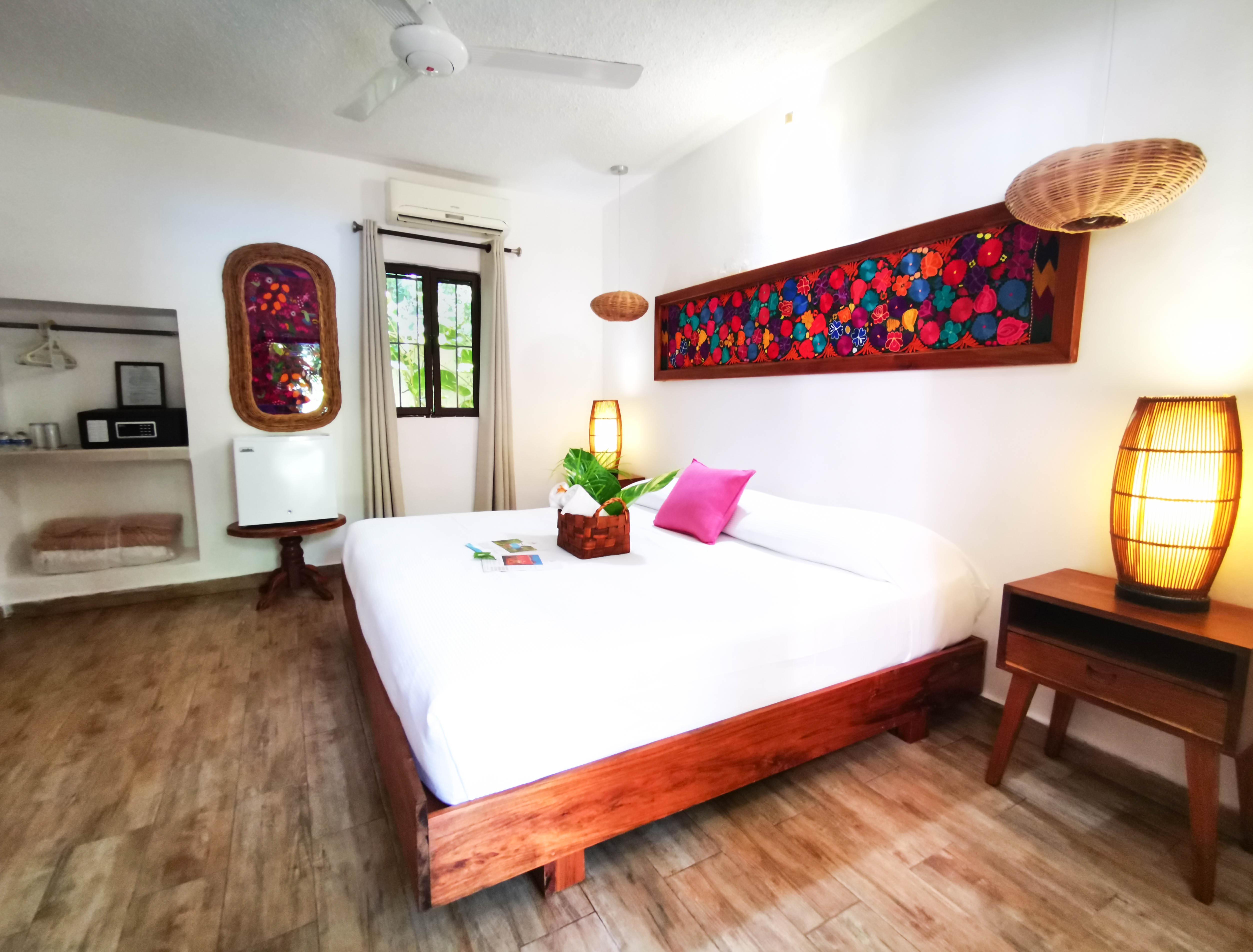 Hotel Hulku Playa del Carmen Esterno foto