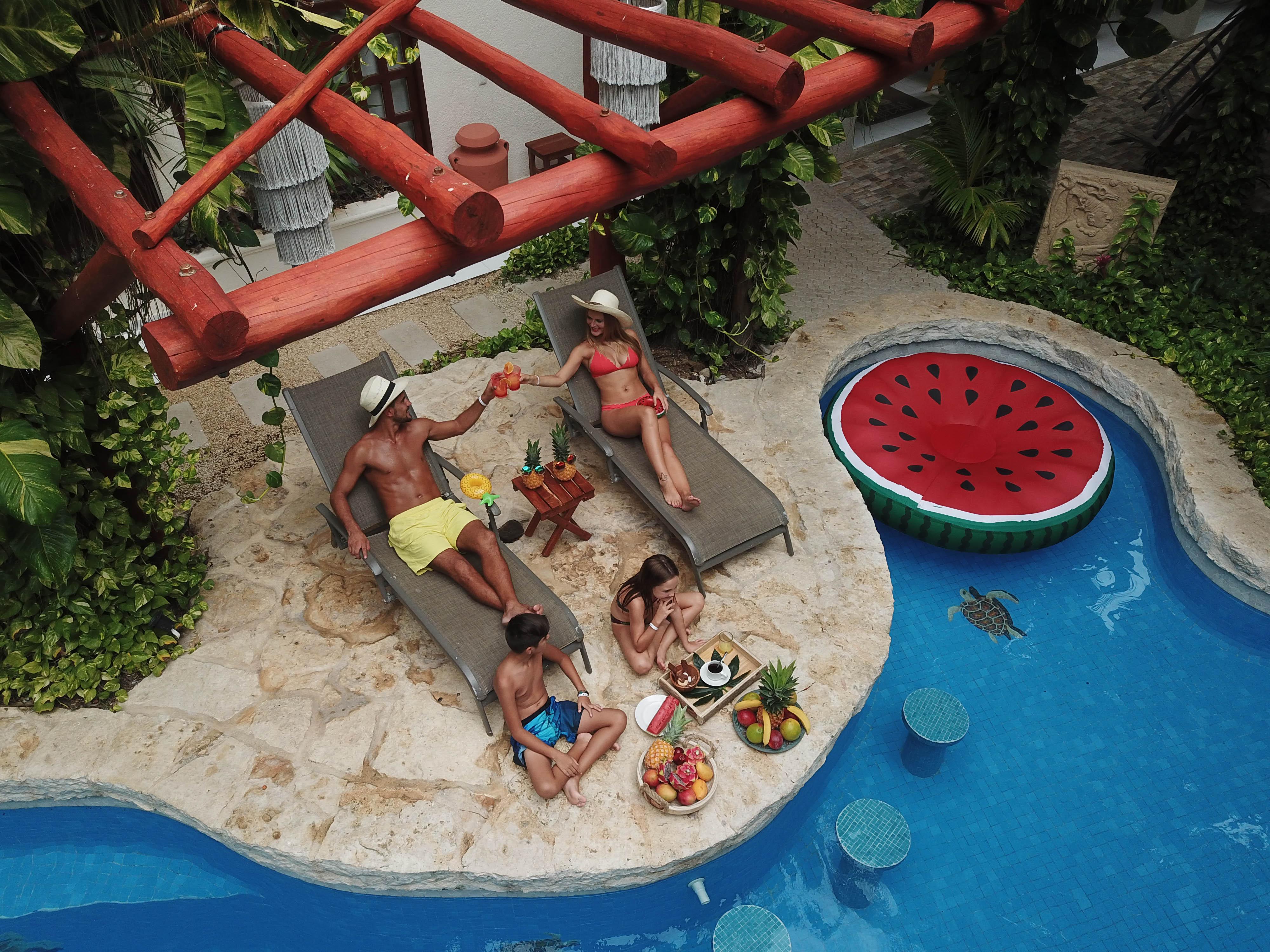 Hotel Hulku Playa del Carmen Esterno foto
