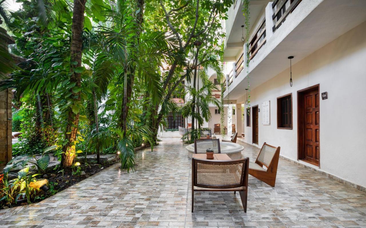 Hotel Hulku Playa del Carmen Esterno foto